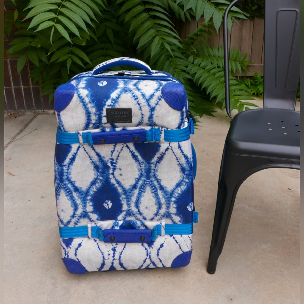 COPY - Burton Carry-On Wheelie Suitcase